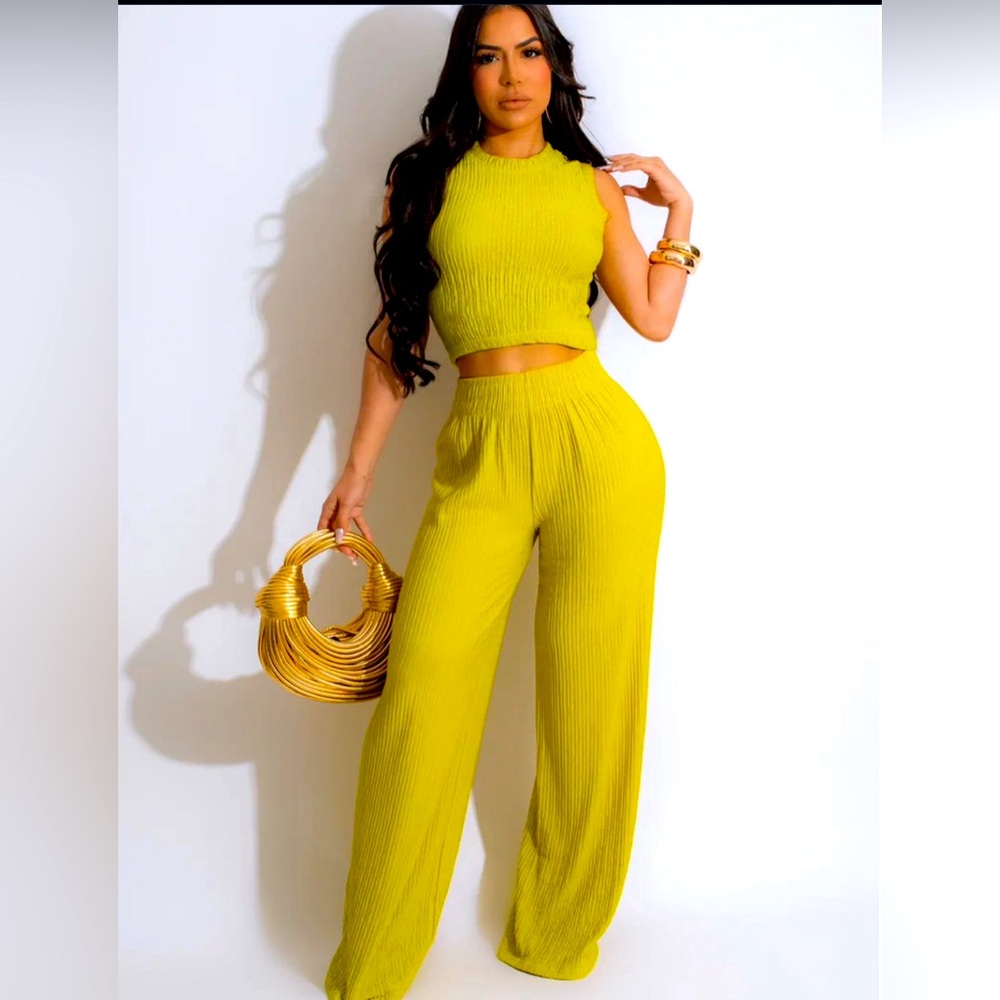 Cute Two-piece lime green set